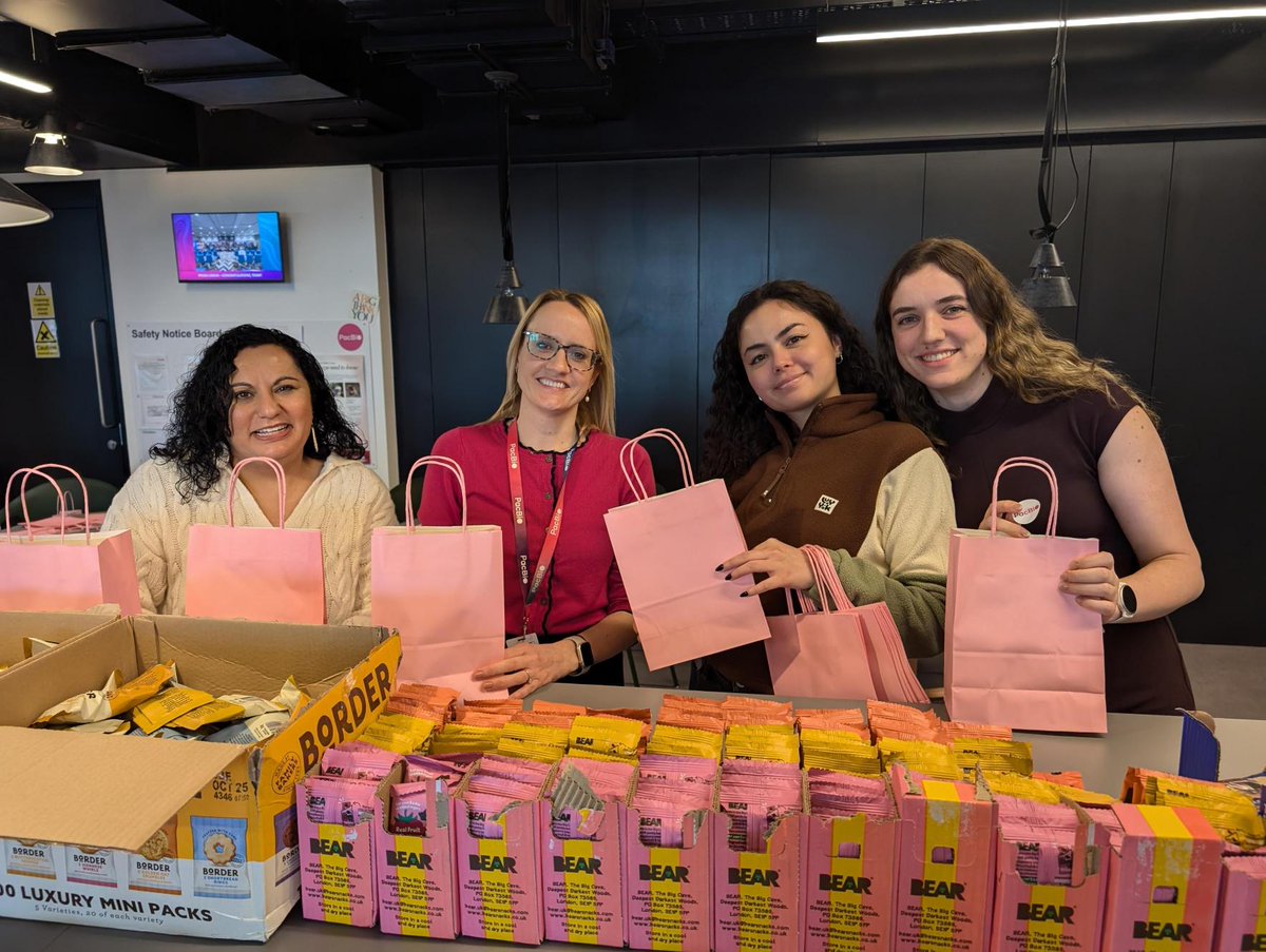 PacBio's tweet image. On #RareDiseaseDay, we stand with the #RareDisease community. We are inspired by your unwavering advocacy and remain committed to providing the most accurate #sequencing technology to help bring hope and answers to those who need them most. #PacBio