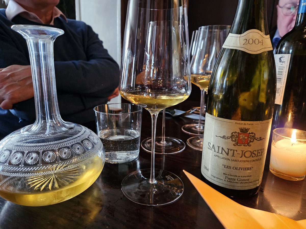 Tweet 249 the joy of an underground cellar, 90% humidity, &amp; patience: step forward the magnificent 2004 St Joseph Gonon Les Oliviers blanc, the seminal year that convinced Rhône growers they could make top whites. Brilliant balance, length, complexity, finesse #stjoseph #gonon