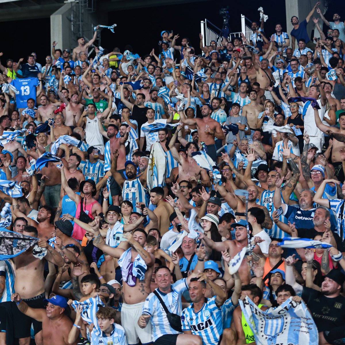 Y dale alegría, alegría a mi corazón…
Ya dimos la vuelta en Río y en Asunción 🏆🏆