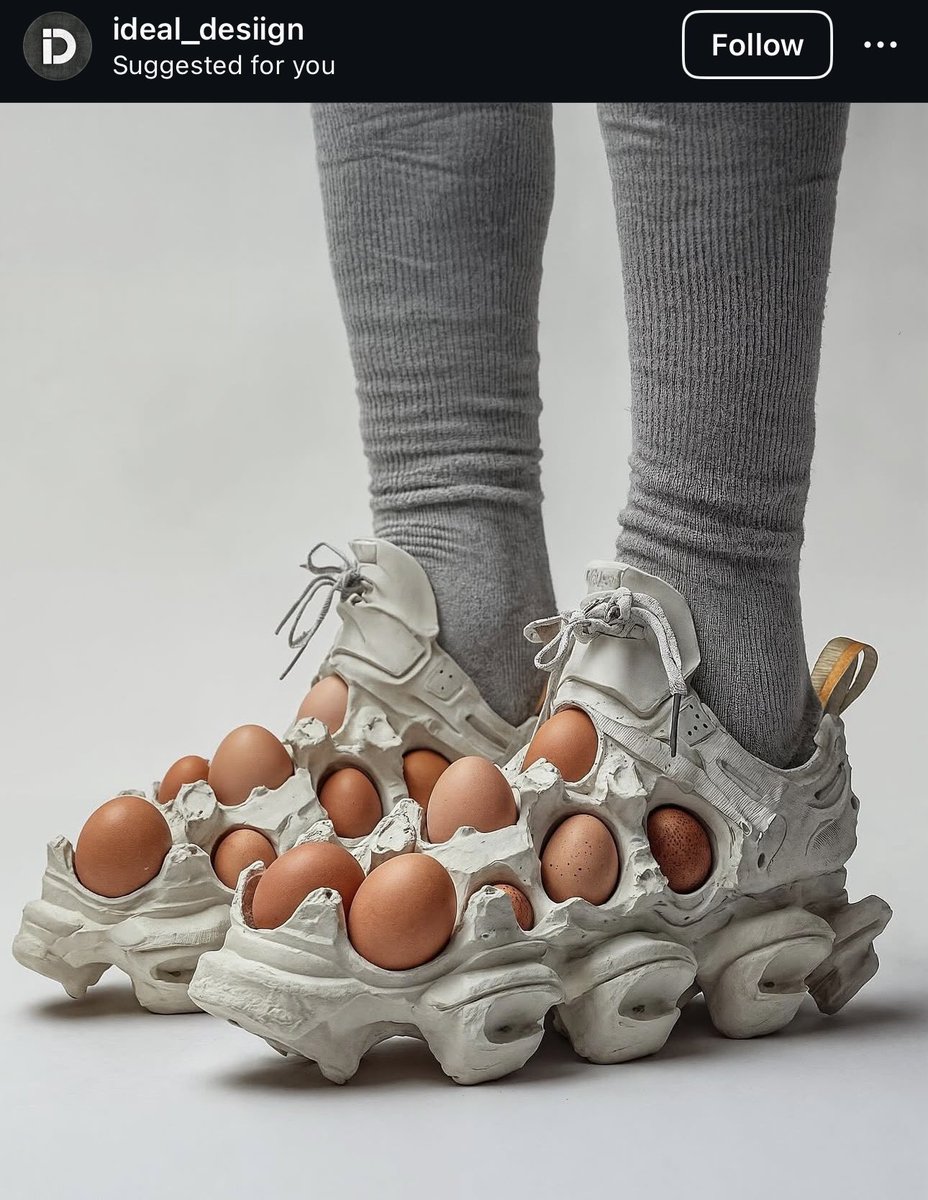 left - my photo, real, 2019

right - suggested account, ai generated, 2025

ai has me reflecting a lot recently. I love making things by hand, so it’s been weird to see the style of art I create so easily replicated in ai. 6 years later tho.