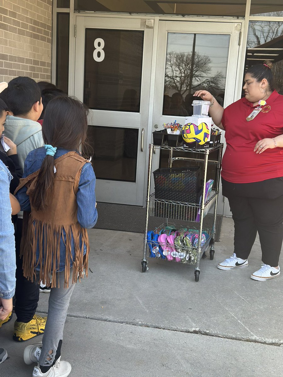 It’s FUN FRIDAY at Gallegos! Students are so excited to shop for prizes today! 🚒🔥