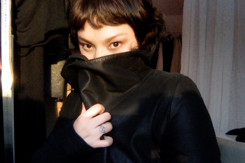 Proof that I’m not a vampire.