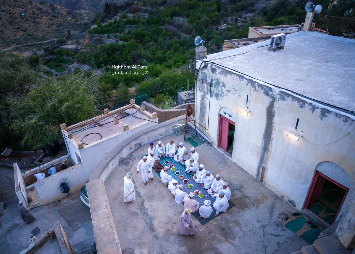 أهلًا بأجْمَل ثَلاثِينَ لَيْلة
اللهم أجعله شهرًا تتبدل فيه أحوالنا للأفضل.