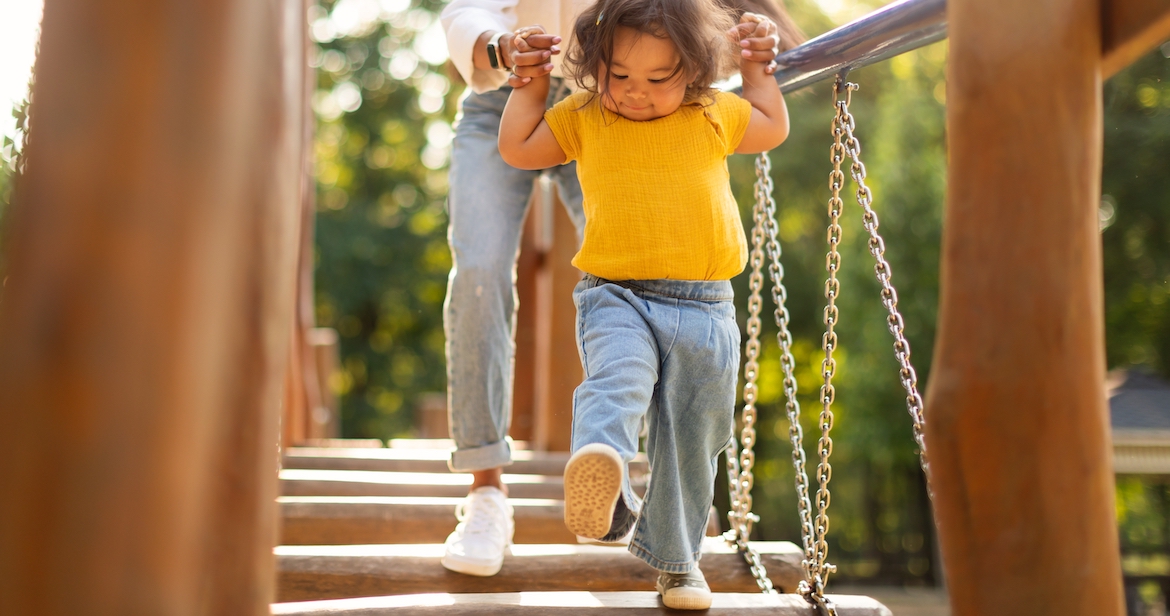ReflectionSci's tweet image. In this week’s EF Tip for Families, we’re breaking down a study about the connection between executive function and anxiety in children. Read on to learn about the impact a child’s cognitive development has on their social emotional wellness!
reflectionsciences.com/bridging-the-g…