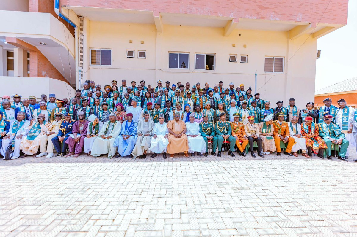 Voice of Nigeria tweet media