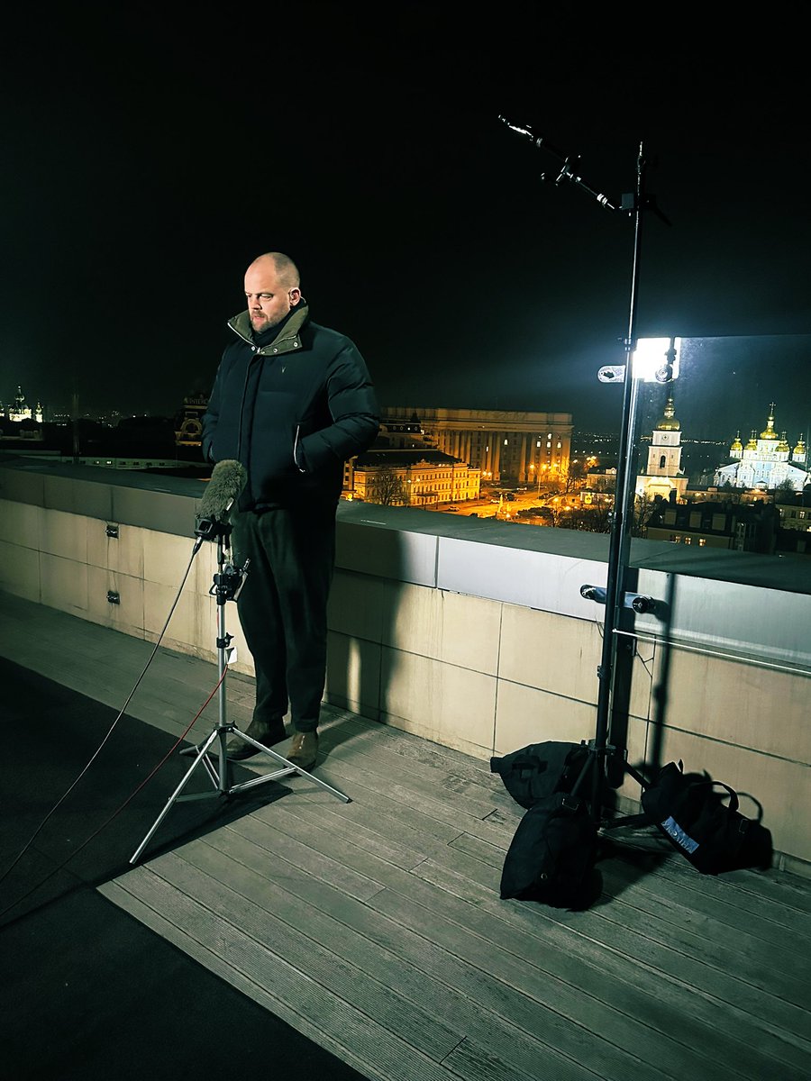 Pratiksha Ghildial💥 (@p_ghildial) on Twitter photo After that jaw-dropping exchange between Trump and Zelensky in the Oval Office, <a href="/JamWaterhouse/">James Waterhouse</a> brings the perspective from Kyiv on BBC News at Six #Ukraine #Trump After that jaw-dropping exchange between Trump and Zelensky in the Oval Office, <a href="/JamWaterhouse/">James Waterhouse</a> brings the perspective from Kyiv on BBC News at Six #Ukraine #Trump