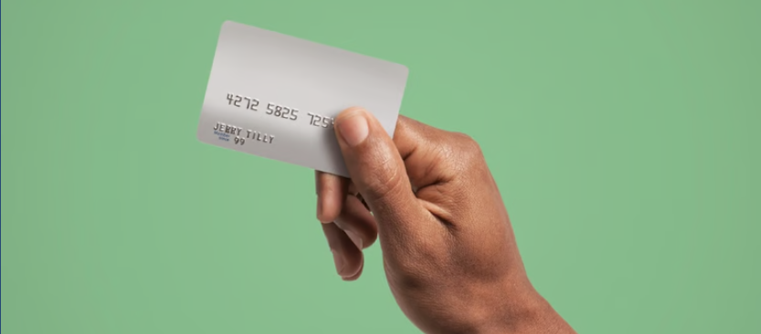 Do you have one of Canada's most popular credit cards? We surveyed more than 2,000 Canadians and here are the top credit cards based on what's actually in their wallet:
money.ca/research/most-…