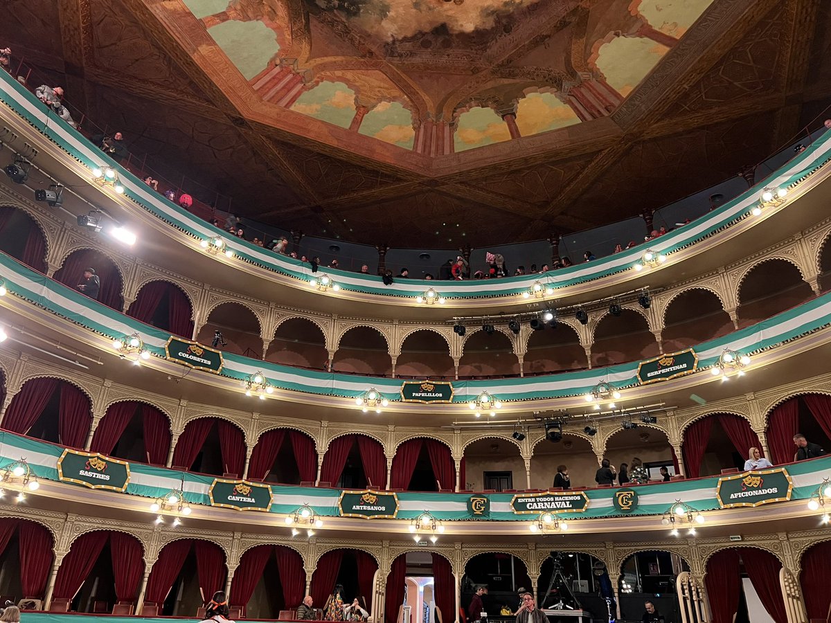 28 de Febrero en el Gran Teatro Falla 💚🤍