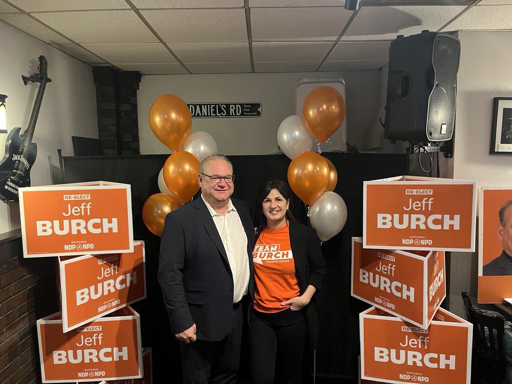 Jeff Burch tweet media