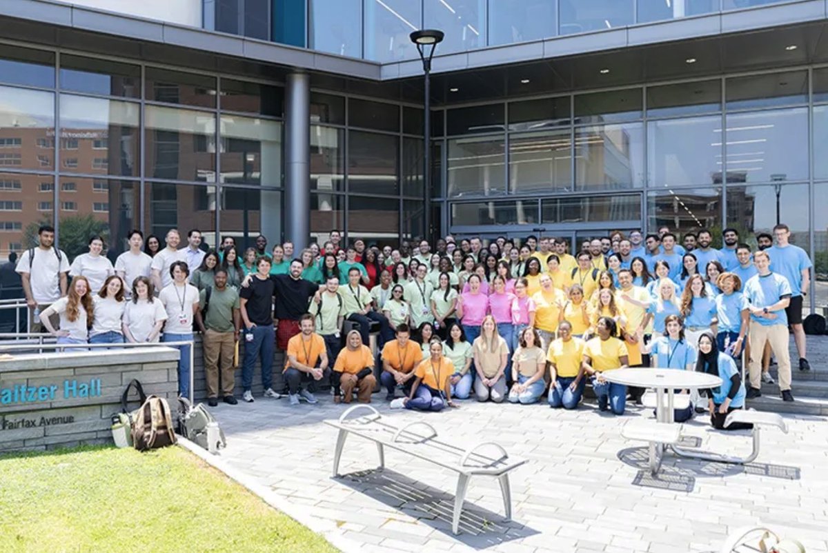 Eastern Virginia Medical School (@evmsedu) on Twitter photo In recognition of the hard work and dedication of all residents and fellows, <a href="/NorfolkVA/">City of Norfolk, VA</a> Mayor Kenneth Alexander issued a proclamation declaring Friday, Feb. 28, as “Thank a Resident Day.” Read more: bit.ly/41DBknb 🩺 In recognition of the hard work and dedication of all residents and fellows, <a href="/NorfolkVA/">City of Norfolk, VA</a> Mayor Kenneth Alexander issued a proclamation declaring Friday, Feb. 28, as “Thank a Resident Day.” Read more: bit.ly/41DBknb 🩺