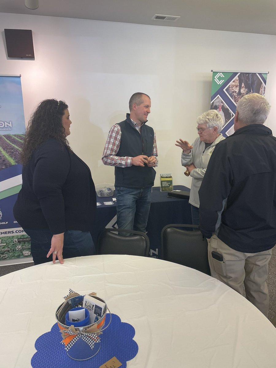 Iowa Dept of Agriculture & Land Stewardship (@iadeptag) on Twitter photo Congrats to the Sherer Family of Harrison County and thank you for what you do to serve your community. Secretary <a href="/MikeNaigIA/">Mike Naig</a> presented the Wergin Good Farm Neighbor award to them today. Thanks to <a href="/supportfarmers/">Coalition to Support Iowa's Farmers</a> and <a href="/BigShowFarm/">The Big Show</a> for their partnership. iowaagriculture.gov/news/sherer-fa… Congrats to the Sherer Family of Harrison County and thank you for what you do to serve your community. Secretary <a href="/MikeNaigIA/">Mike Naig</a> presented the Wergin Good Farm Neighbor award to them today. Thanks to <a href="/supportfarmers/">Coalition to Support Iowa's Farmers</a> and <a href="/BigShowFarm/">The Big Show</a> for their partnership. iowaagriculture.gov/news/sherer-fa…
