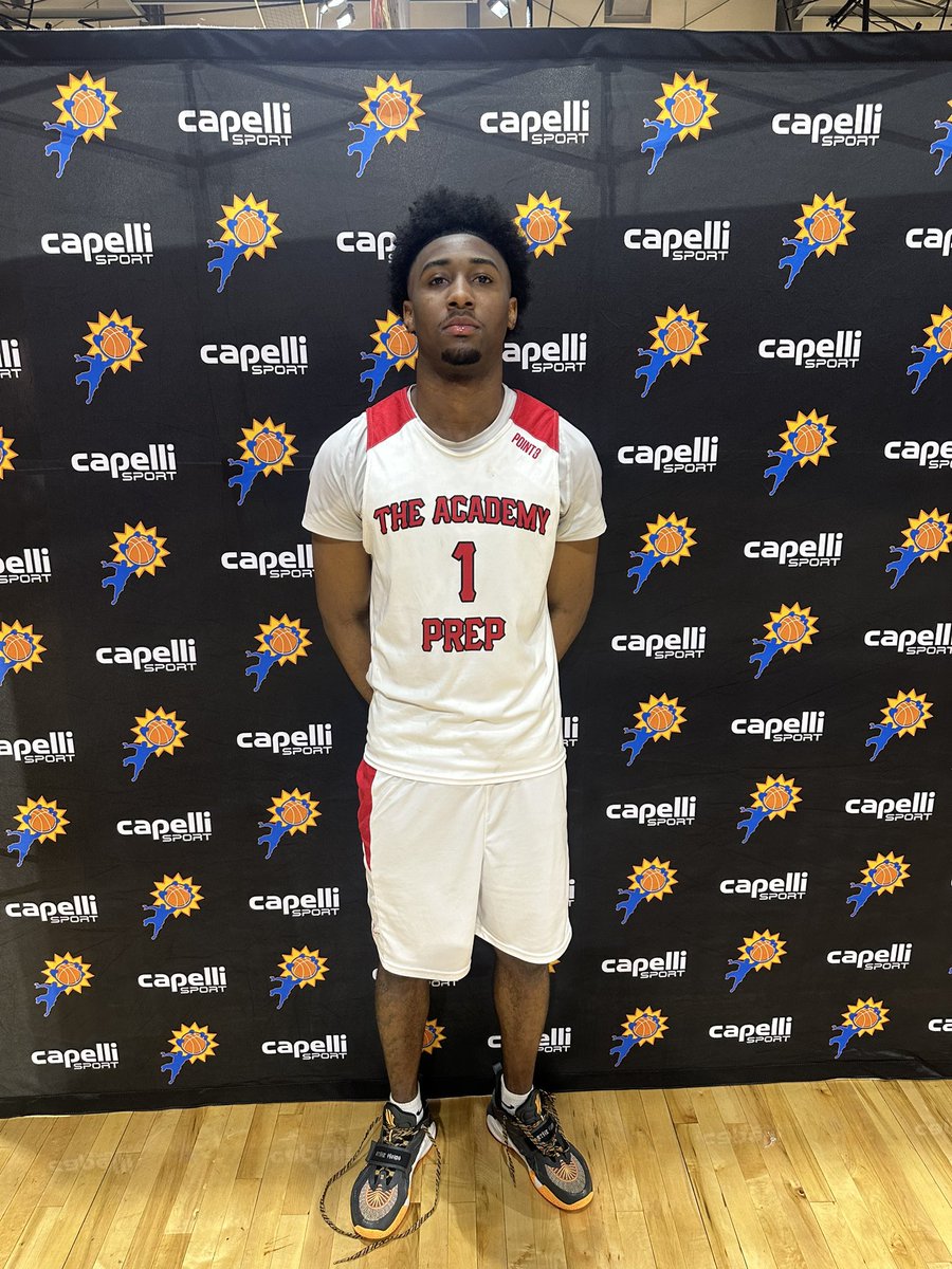 #BIGSHOTS #PrepNationals

Southern Coast Academy National (FL) 50
#23 A Ikolo 23
#0 J Wade 9

The Academy Prep 47
#1 J Cole 15