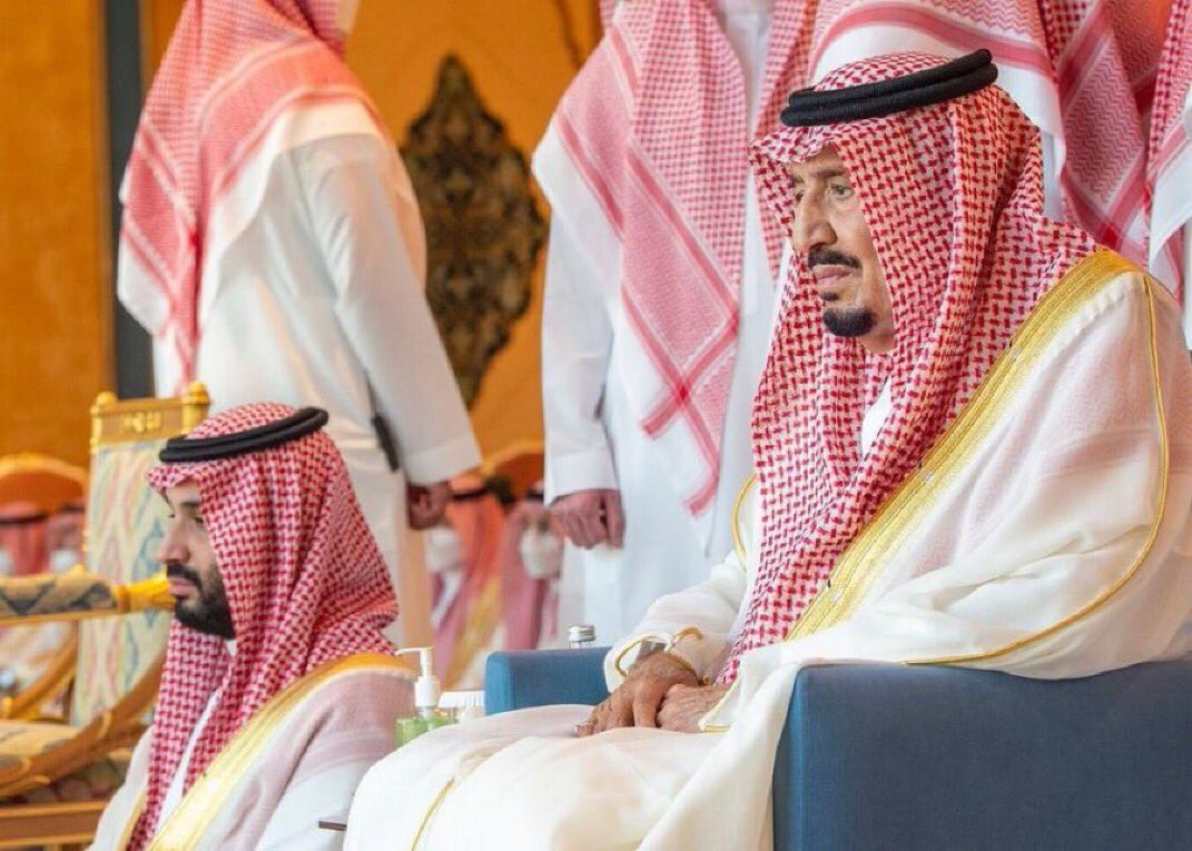 محمد بن سلمان بن عبد العزيز (Informal) (@hrhmbnsalmaan) on Twitter photo <a href="/KingSalman/">سلمان بن عبدالعزيز</a> يشرفني أن أرفع لمقام سيدي #خادم_الحرمين_الشريفين الملك #سلمان_بن_عبدالعزيز أسمى آيات التهاني والتبريكات بمناسبة قرب شهر رمضان المبارك أعاده الله علينا وعليكم وعلى الأمة الإسلامية بالخير واليمن والبركات، وأعاننا الله وإياكم على صيامه وقيامه إنه سميع مجيب،
🌹وكل عام وأنتم بخير🌹 <a href="/KingSalman/">سلمان بن عبدالعزيز</a> يشرفني أن أرفع لمقام سيدي #خادم_الحرمين_الشريفين الملك #سلمان_بن_عبدالعزيز أسمى آيات التهاني والتبريكات بمناسبة قرب شهر رمضان المبارك أعاده الله علينا وعليكم وعلى الأمة الإسلامية بالخير واليمن والبركات، وأعاننا الله وإياكم على صيامه وقيامه إنه سميع مجيب،
🌹وكل عام وأنتم بخير🌹