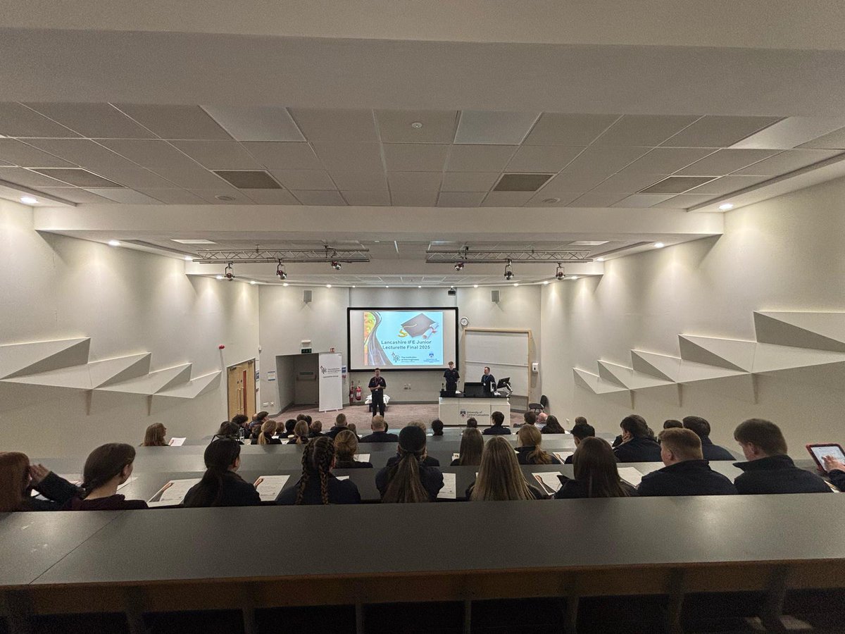 On Wednesday <a href="/Uni_Lancashire/">The University of Central Lancashire - UCLan</a> hosted our <a href="/LancashireFRS/">Lancashire Fire & Rescue Service</a> Junior Lecturette Competition. Every single Cadet was incredible and did themselves and units proud, but Jess from our South Shore unit came out as the Judges winner with Sarah a close second 👏#firecadets