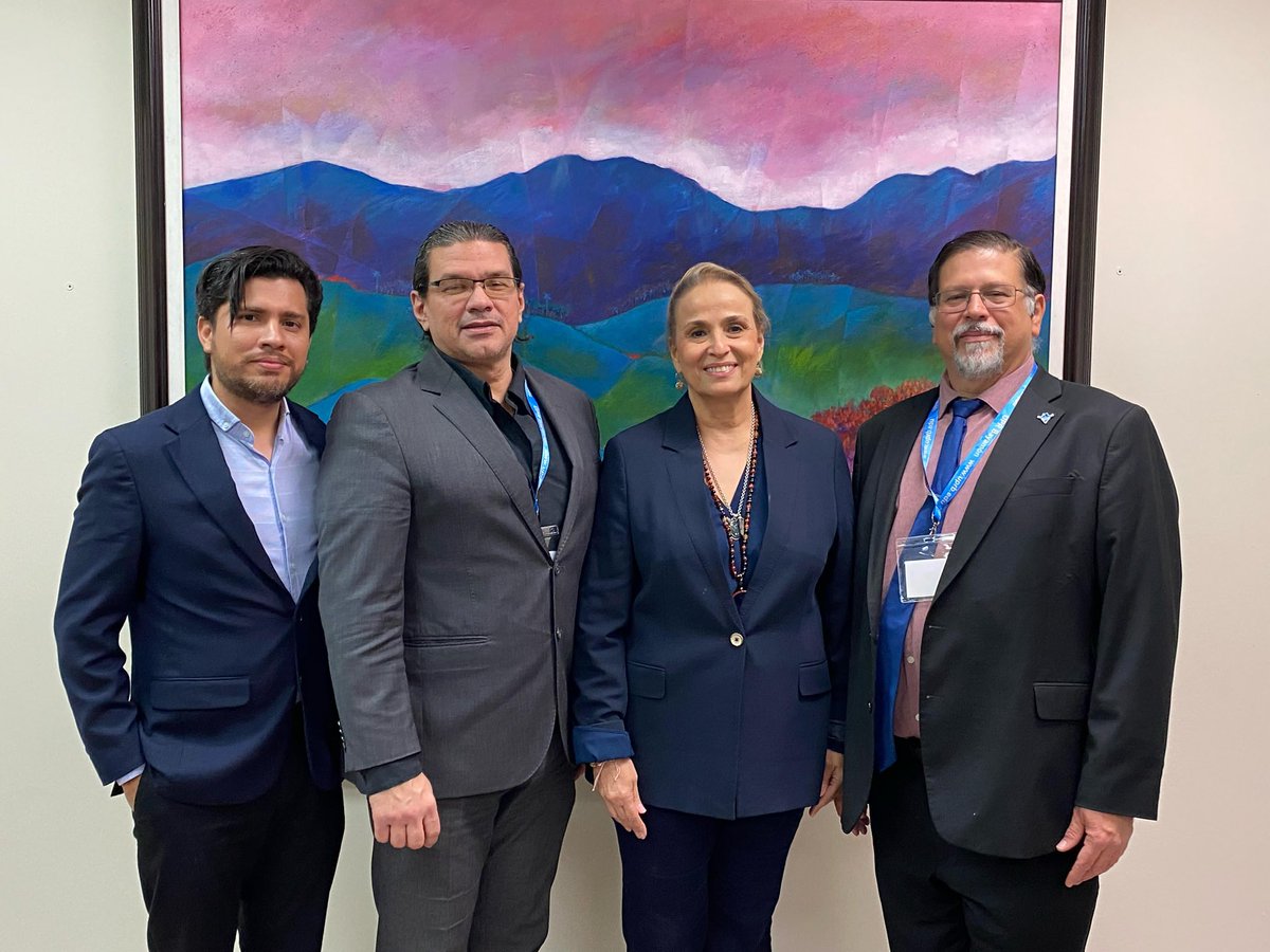 En el marco de su participación en la cumbre internacional de Energía Sostenible y Desarrollo en San Juan, Puerto Rico, la secretaria <a href="/carangorojas/">Cecilia Arango R</a> se reunió con autoridades de la <a href="/UPR_Oficial/">Universidad de Puerto Rico - UPR</a> para intercambiar experiencias de ambos territorios en de la innovación y tecnología.