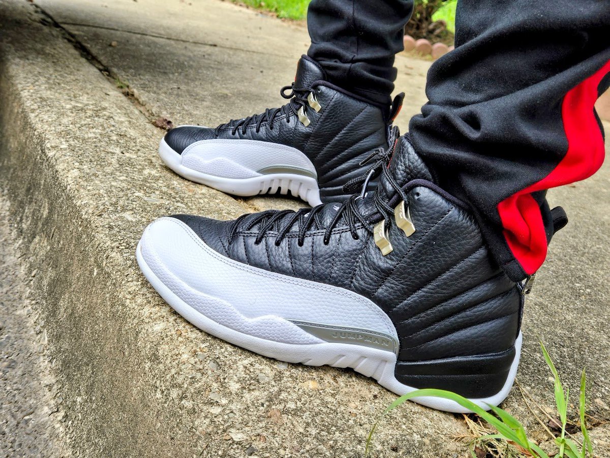 SoleWayOfLife's tweet image. Day 28 #BHMKOTD25 - GHETTO GARDEN ok ok ok i hope it was cool to go #freestyle🤷‍♂️😂 and chop it up with some what they call scenes omitted from da movie extras? 🤣😂 @Jumpman23 @nike @nikestore @nikebasketball #SNKRS #snkrkickscheck #SeasonFinale