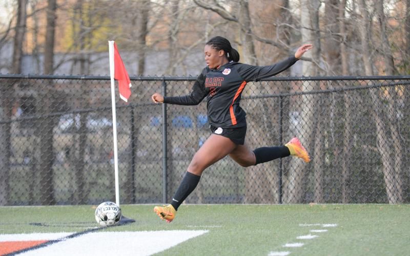 Two hat tricks push the Lady Dogs past the Lady Patriots of Westside to remain undefeated. 

buff.ly/3ESYg94