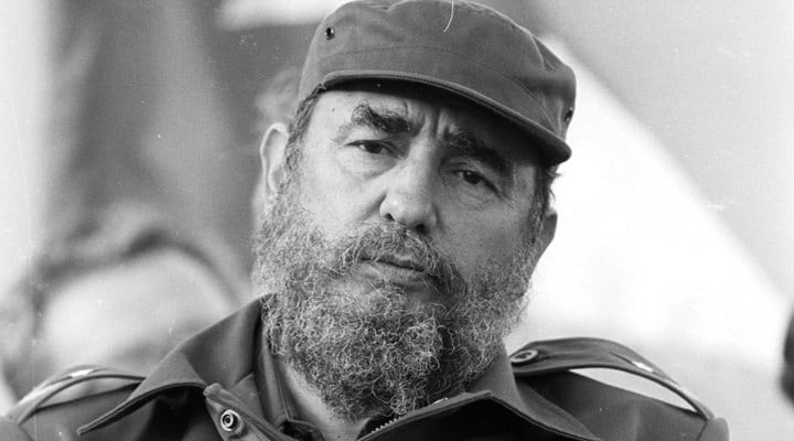 "ABD bugüne kadar kimi kurtarmış?"
Fidel Castro