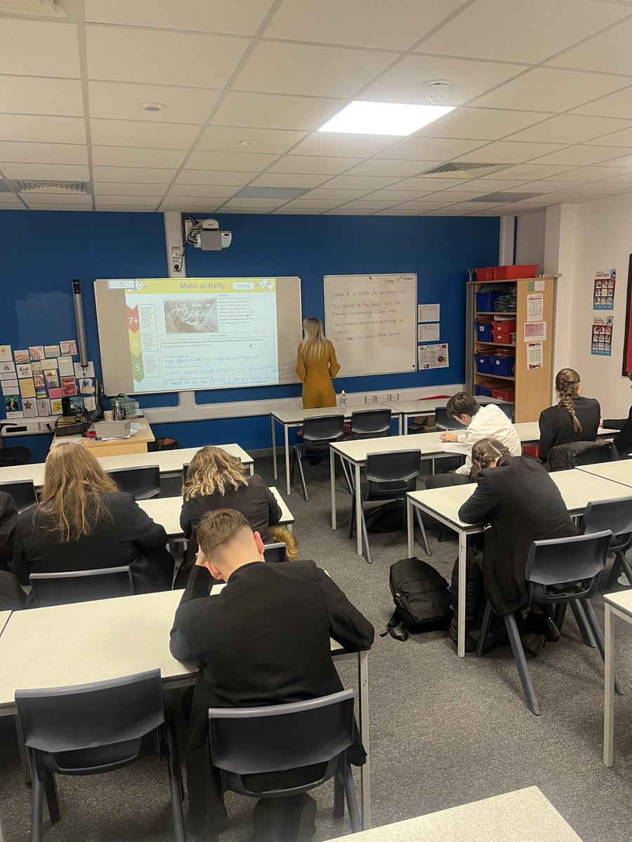 Great to see a Friday evening History revision session-Preparing for the IAEs next week. Well done 👏 everyone <a href="/OrmistonVenture/">Venture Academy</a> <a href="/OrmistonEast/">Ormiston Acads East</a>