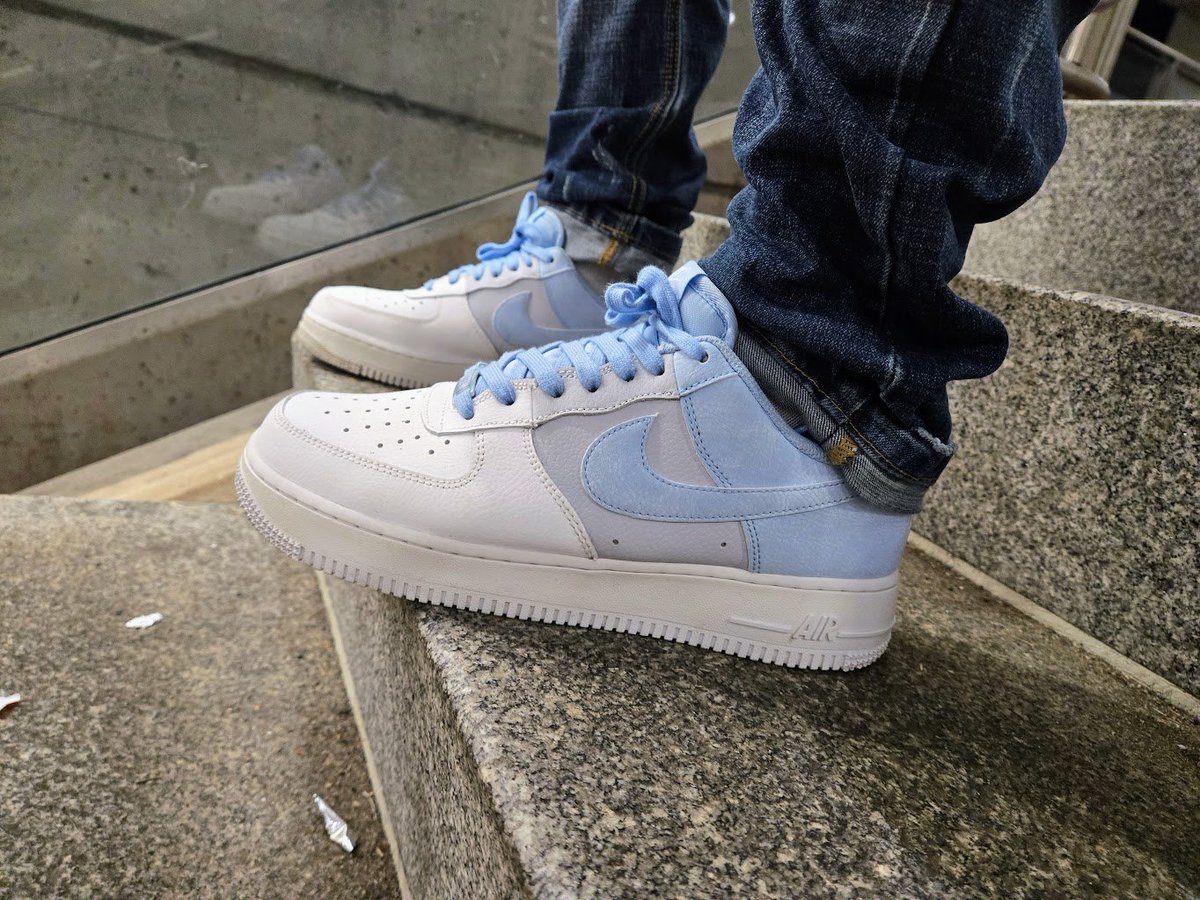 SoleWayOfLife's tweet image. Day 28 #BHMKOTD25 - GHETTO GARDEN ok ok ok i hope it was cool to go #freestyle🤷‍♂️😂 and chop it up with some what they call scenes omitted from da movie extras? 🤣😂 @Jumpman23 @nike @nikestore @nikebasketball #SNKRS #snkrkickscheck #SeasonFinale