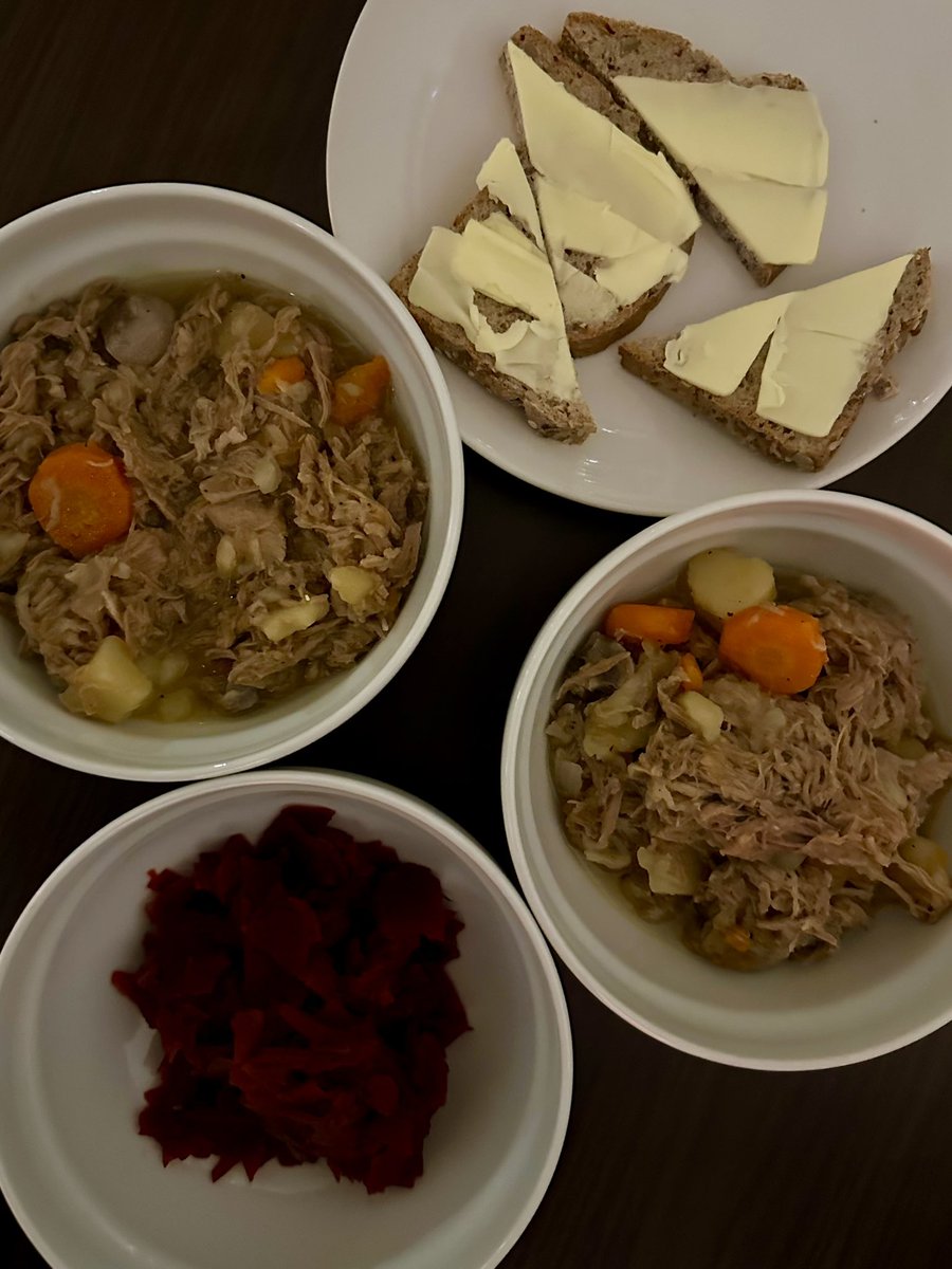 it0nyl's tweet image. Heyyy #GlobalScouseDay