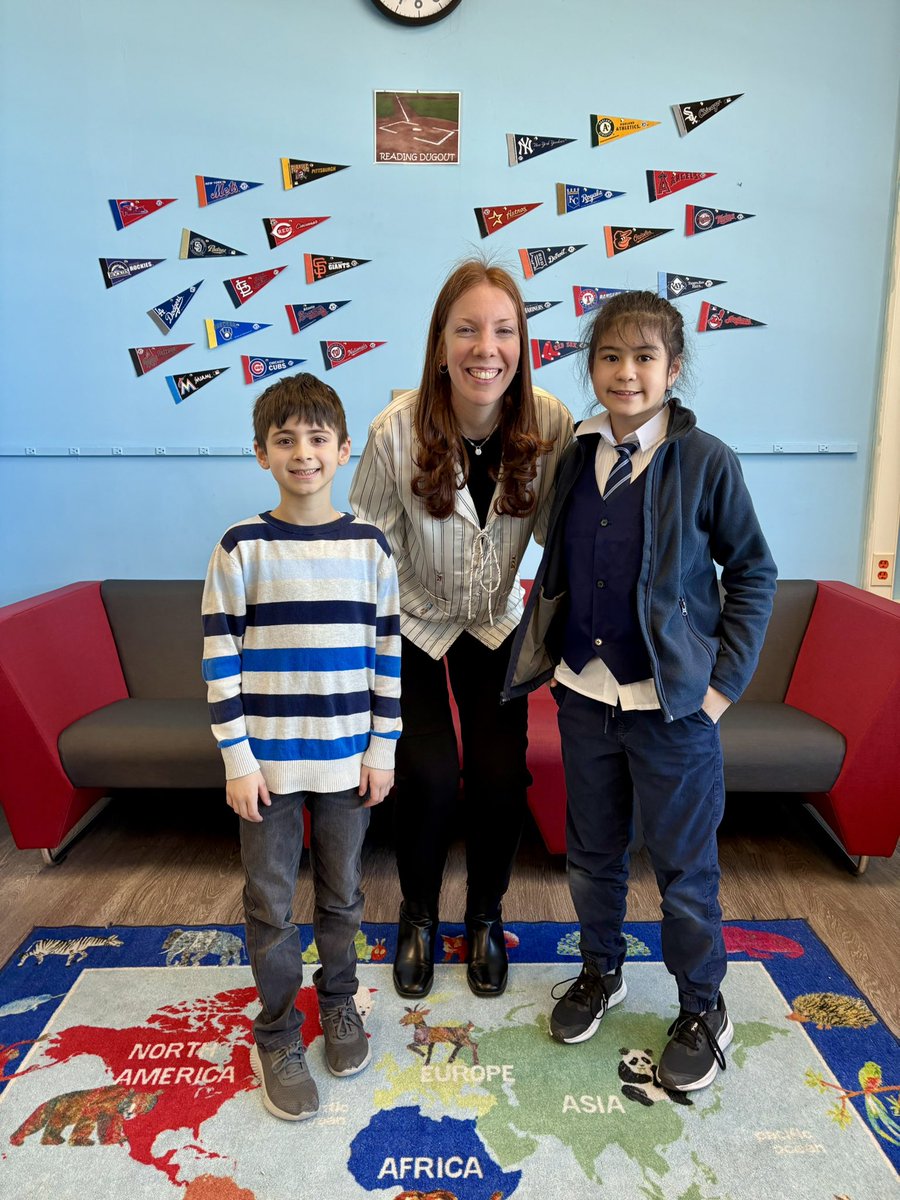 Allabouttheyet's tweet image. Career Exploration Day @MineolaMS was a SUCCESS!
👔Student Council sponsored a building wide spirit day, Dress to Impress!
And I got to share my friends with our 6th graders. Thank you ⚖️ Edwin Maldonado & 🎥 Mara Bush!
Shoutout to our Guidance Department for a great day!