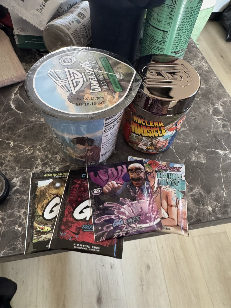Camberos_Leon's tweet image. Thank you for the free ramen @GamerSupps @SavinTheBees #Codehive
