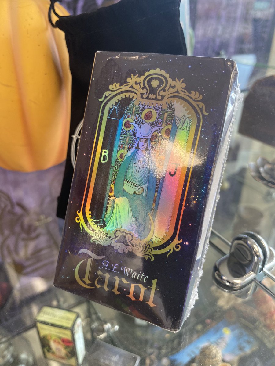 HempireWellness's tweet photo. We’re more than a CBD or vape shop 👀

We do Tarot Cards, Incense, Sage, Candles, &amp; much more! 🔥

Visit us today and let’s get your vibe right 

1329 9th St., Rock Springs, WY
Sun-Mon 12am-6pm
Tue-Sat 11am-6pm
(307)-922-3706
Must be 21+ w/ ID

#hempire #wyoming https://t.co/GnX1I9kQ7U