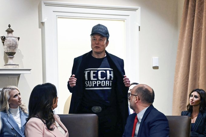 <a href="/itsJeffTiedrich/">Jeff Tiedrich</a> The hypocrisy.