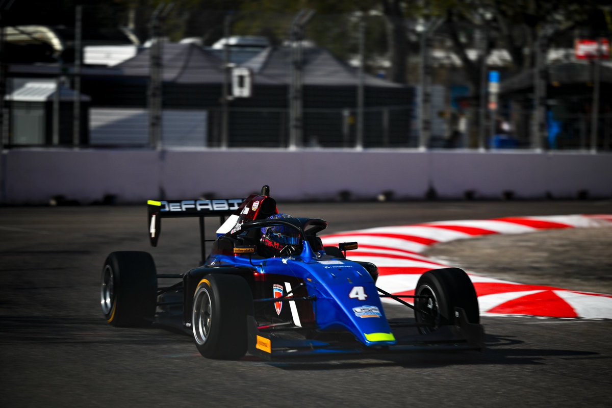 USF Pro 2000 practice and qualifying is complete! They'll take to the track tomorrow morning for race one of the weekend!

P14 // Mossman
P20 // DeFabis

#JHDD / #FollowJHDD / #USFPro / #USFPro2000 / #USF2000 / #USFJuniors / @usfprochamps