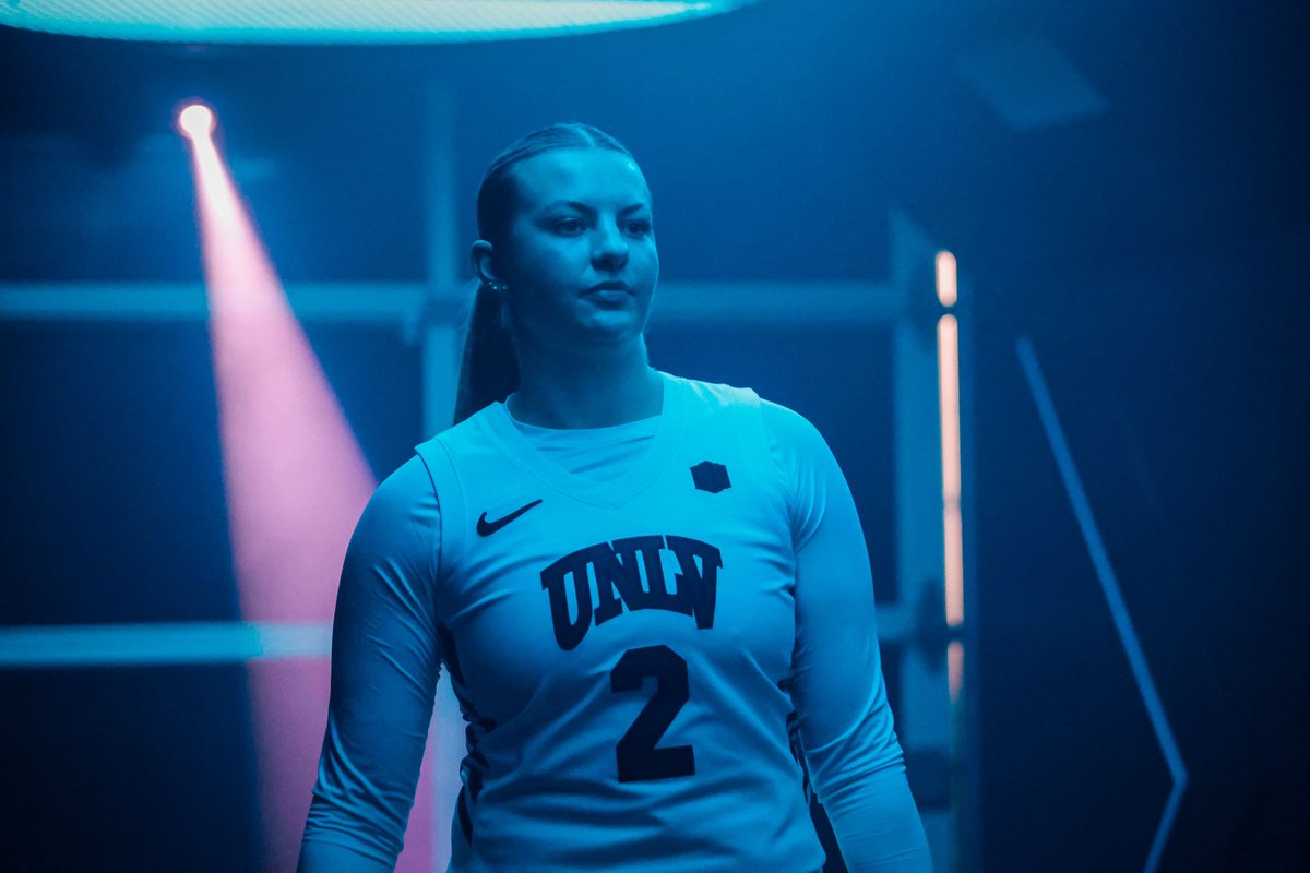 ❤️ Senior Day tomorrow 2 PM
🎟️$1 tickets
🍿$1
🥤$3
🍺$5
🎟️CHANCE TO WIN 2️⃣ WOMEN’S BASKETBALL ALL-MW TOURNAMENT PASSES
👕 T-shirt giveaway!
🟥 Senior poster! 

$1 🎟️ tinyurl.com/y3krwmnh