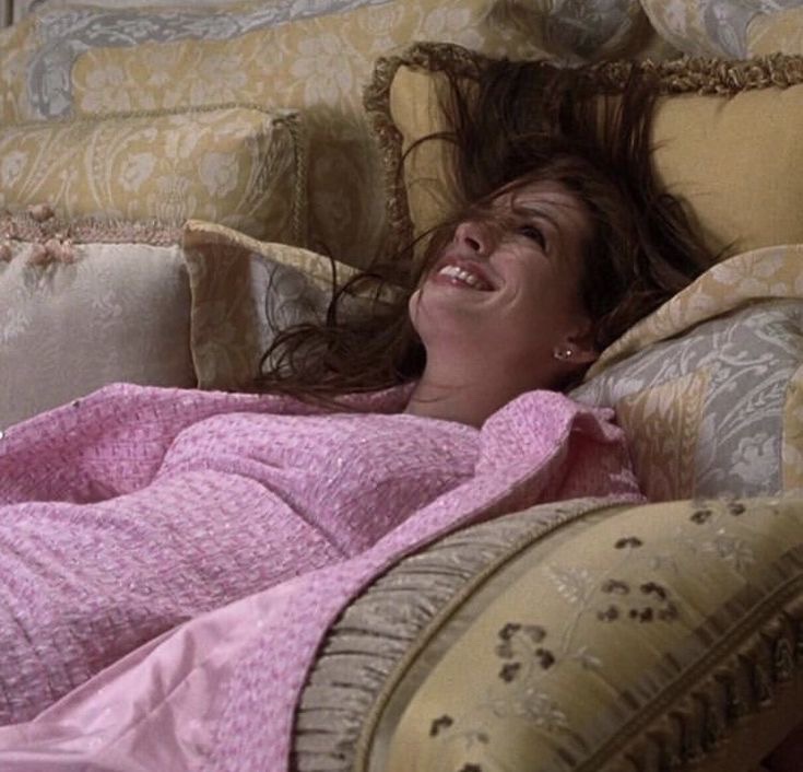 me when i remember i don’t have to worry about anything (ever) because my desires just fall into my lap instantly and effortlessly