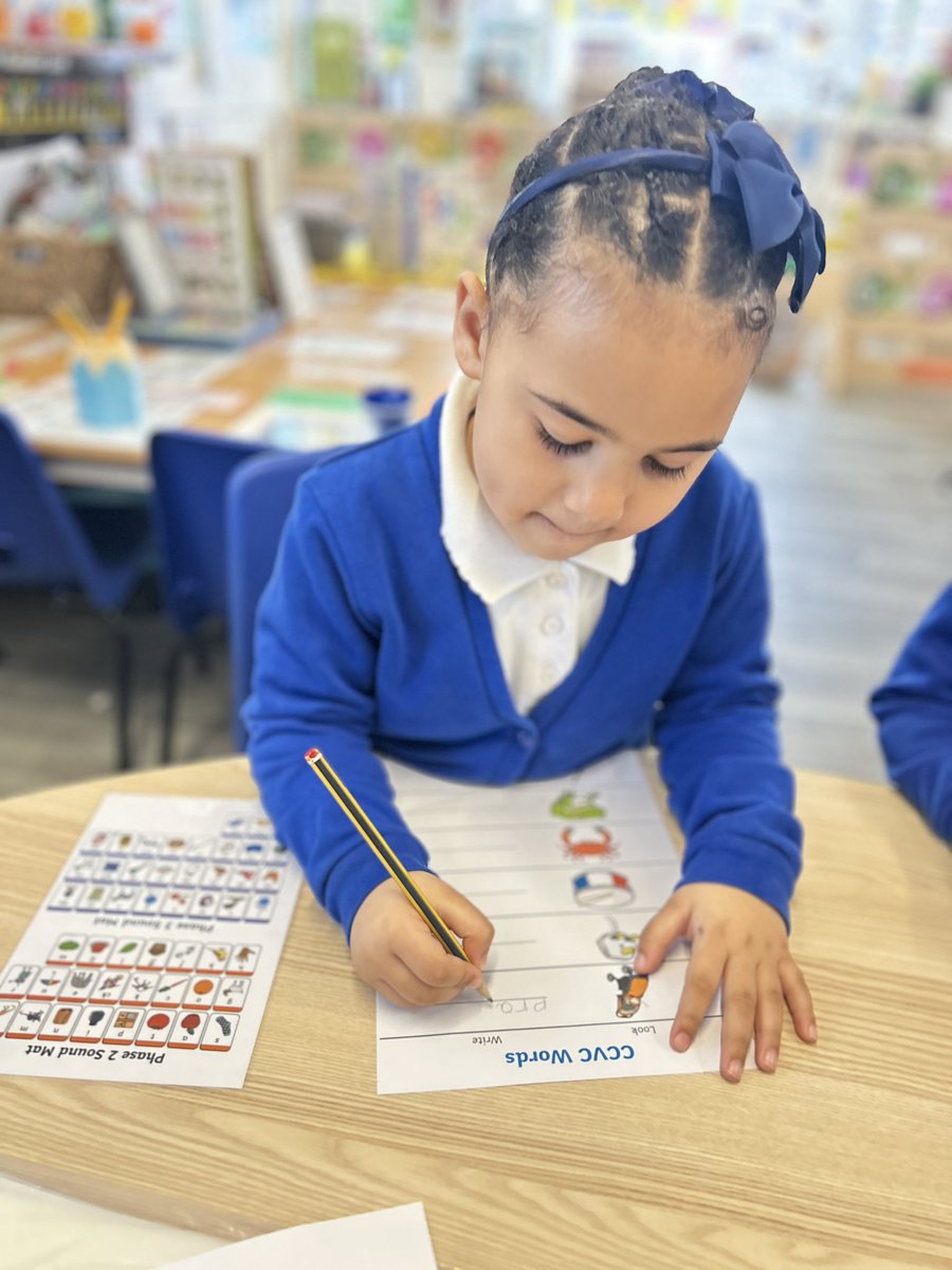 Fiona Hartwell tweet media