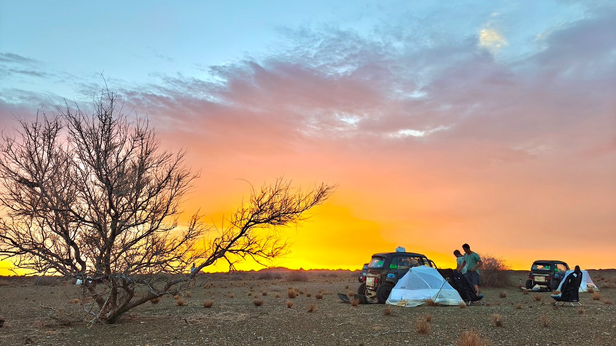 ⚡️ Une première mondiale !
16 300 km, 16 pays, 0 émission.
Les 4 AMI ont atteint Cape Town, prouvant que la mobilité électrique peut relever tous les défis. EQUIP AUTO est fier d’avoir soutenu cette expédition, qui porte haut les valeurs de durabilité, formation et innovation.