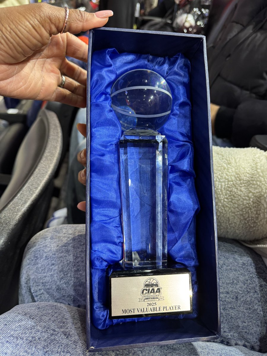 E. E. Smith WBB (@bulletteswbb) on Twitter photo MVP Player of the game! Former Bull-ette π <a href="/SkyDaBaller/">Skylar White</a> #vsuwbb #ciaatournament π§‘ππ MVP Player of the game! Former Bull-ette π <a href="/SkyDaBaller/">Skylar White</a> #vsuwbb #ciaatournament π§‘ππ