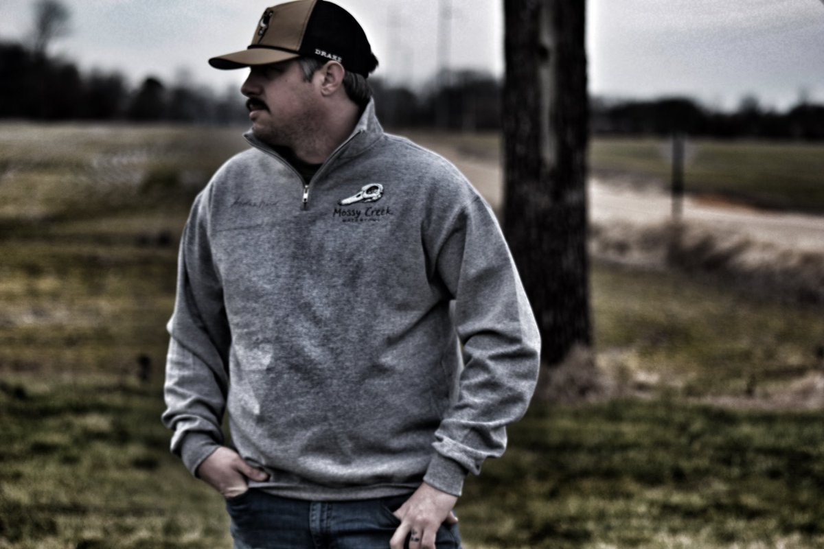 An apparel line dedicated to hardcore outdoorsmen and women! 

mossycreekwaterfowl.com