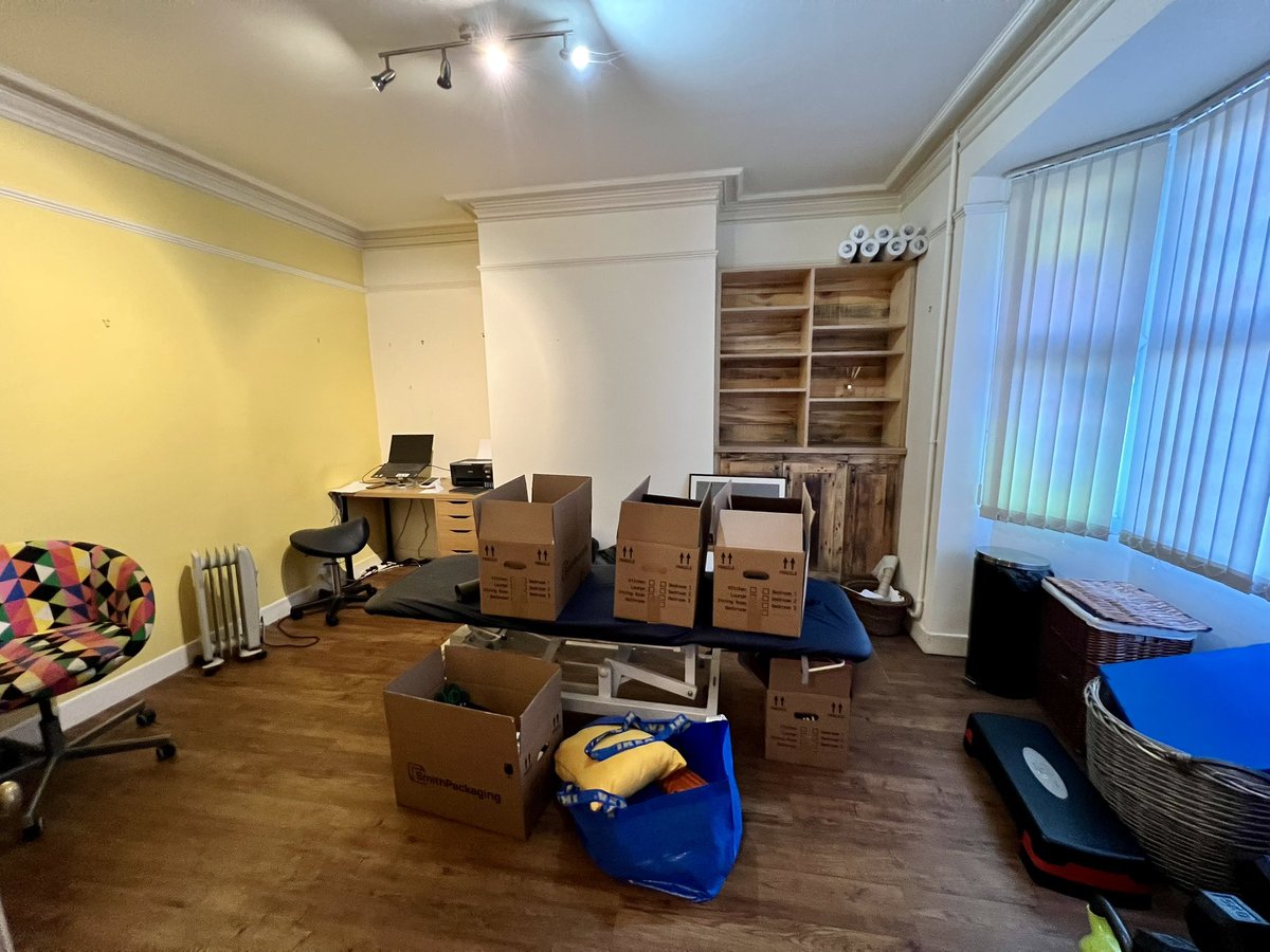 Anna Curnow tweet media