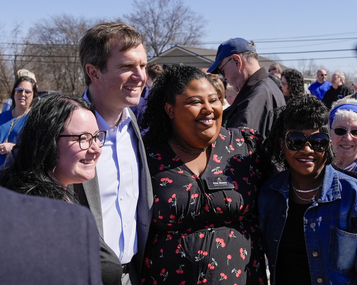 GovAndyBeshear's tweet photo. My faith teaches me to love thy neighbor and to be there for each other. The launch of Elevate Estates in Henderson provides 38 units for Kentuckians with disabilities to live independently. These new homes will offer support and opportunity, which every person deserves. https://t.co/ravMiUSVv6