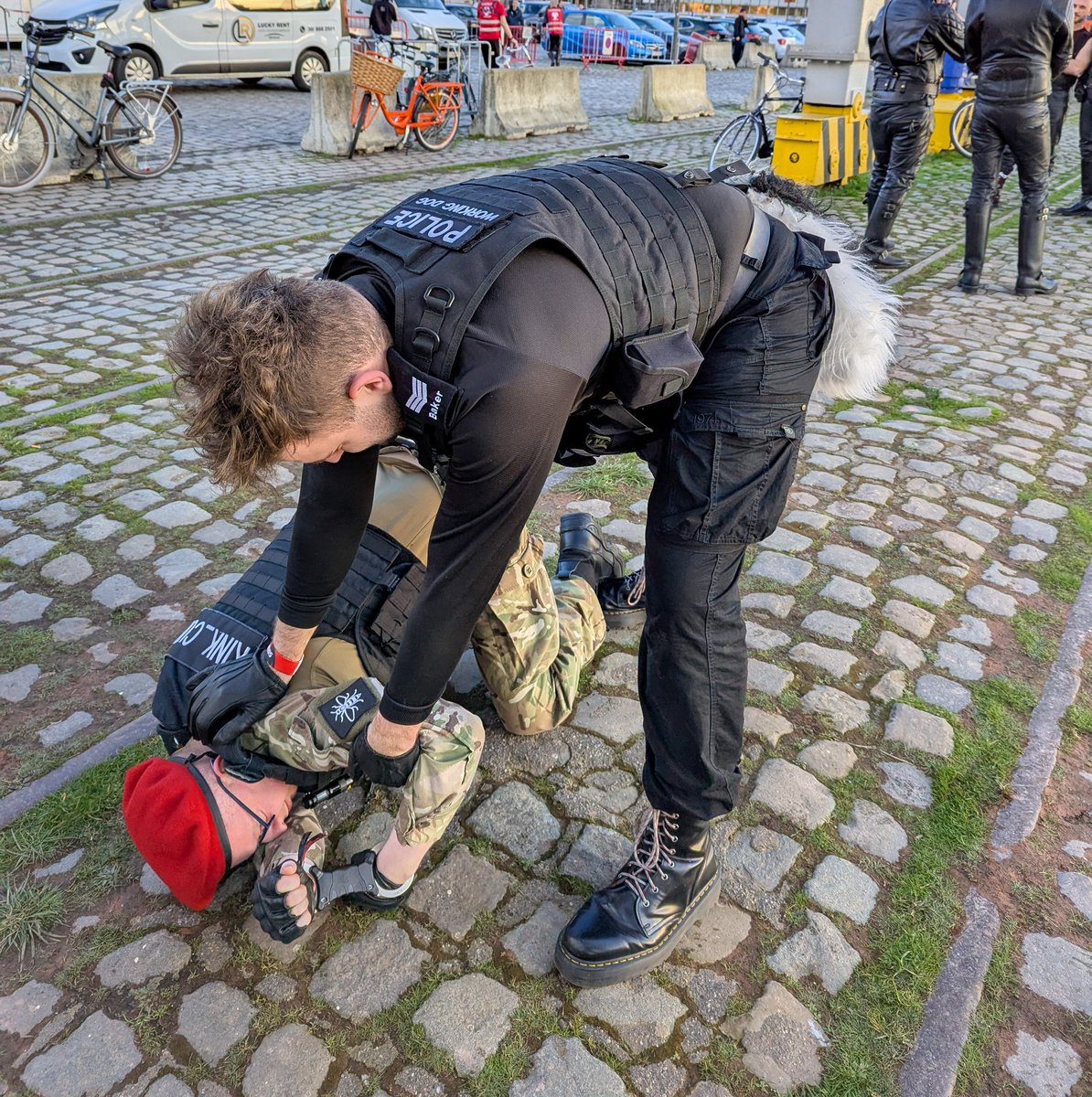 Darklands Day 2, getting taken down by @BakerTheWolf 😈

📷: <a href="/PupZyron/">Zyron 🔜 Kink, Recon Ldn, Darklands, Folsom Europe</a>