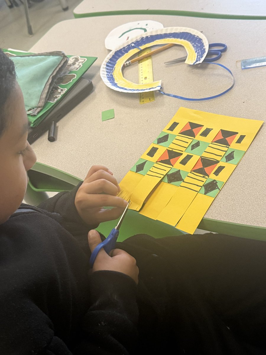 L. W. Kahn Elementary (@kahnelementary) on Twitter photo Our students worked on different activities today to close our Black History Month. Checkout their Kente Clothes. #AARI <a href="/dallasschools/">Dallas ISD</a> @disdreo Our students worked on different activities today to close our Black History Month. Checkout their Kente Clothes. #AARI <a href="/dallasschools/">Dallas ISD</a> @disdreo