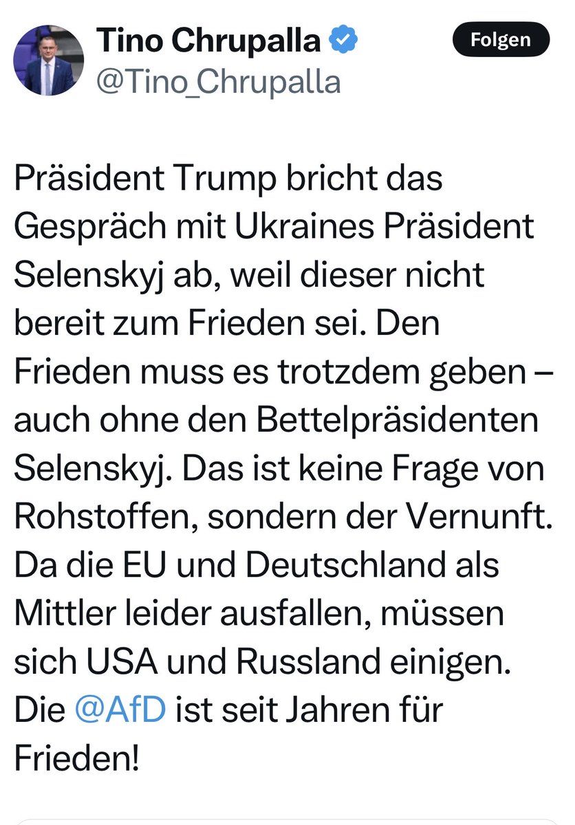 Putins deutsche Truppe marschiert.