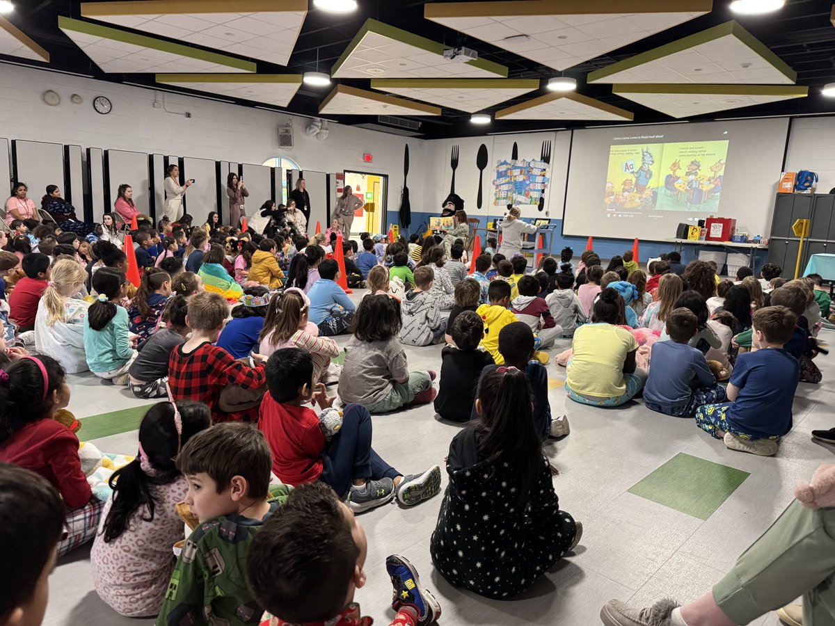 Erika Foley tweet media