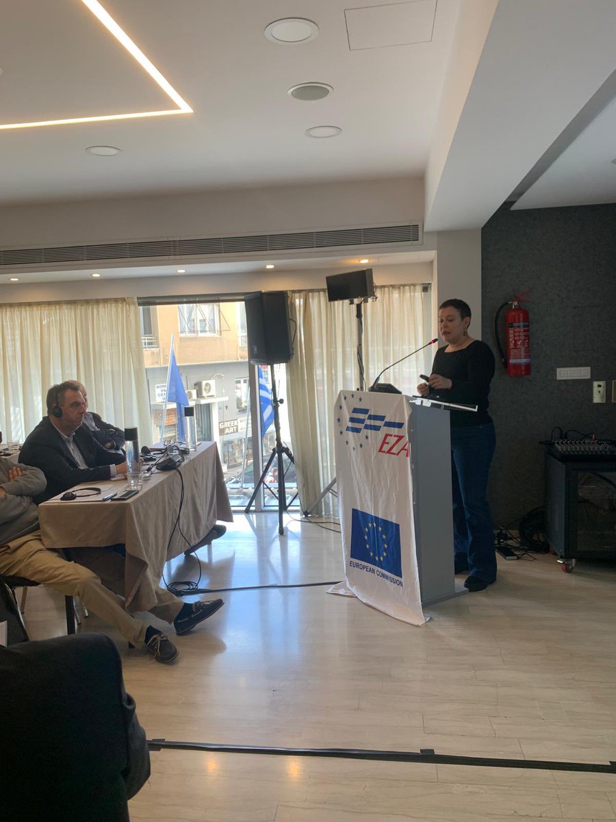 AccionsindUSO's tweet image. Sara García de @SindicatoUSO en el seminario organizado por #IFES, #DAKE y #EZA  sobre siniestralidad laboral, habla del trabajo de USO en #PRL, #negociacioncolectiva y campañas en la mesa redonda “El  diálogo social en la protección de la salud y la seguridad en el trabajo”.