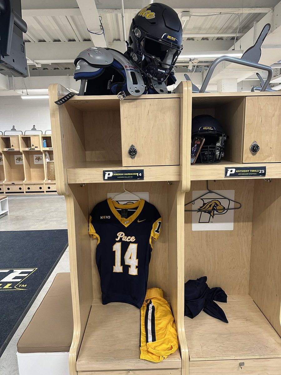 Thank You <a href="/PaceUFootball/">PaceUFootball</a> For a Great Visit! Appreciate You Showing Me Around!
<a href="/CoachChadWalker/">Chad Walker</a> <a href="/CoachKue/">Nate Kue🎱</a> <a href="/CoachCGD/">Conor Gilmartin-Donohue</a>