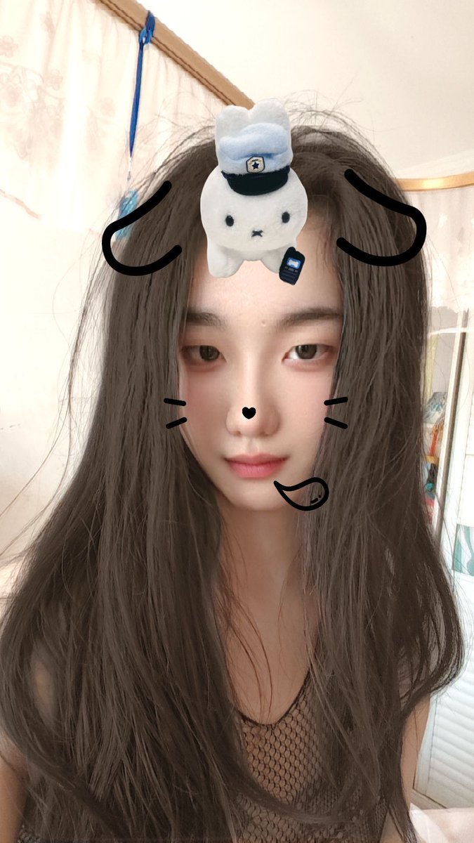 ywlc6's tweet photo. 天塌了，我太贫穷了，用不起好梯子，更新严重��限 https://t.co/AylT3hK6oy