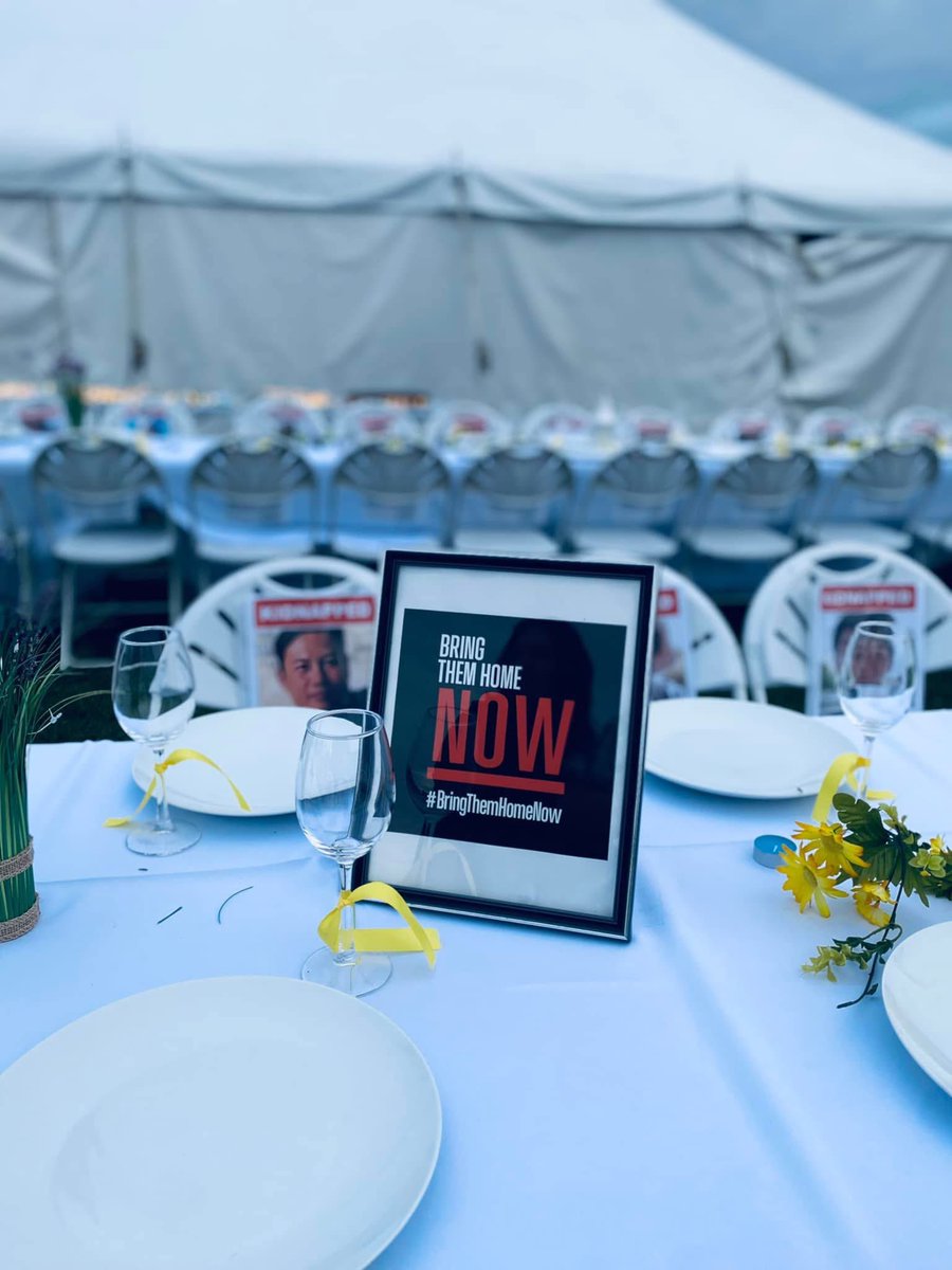 Shabbat tables have held pictures, prayers, toys.. seats for the Bibas family and the hostages since October 7. Let’s continue to honor their memory and let their spirits illuminate our homes. 

#RememberTheBibas #NeverForget #shabbatshalom
#BringThemHomeNow