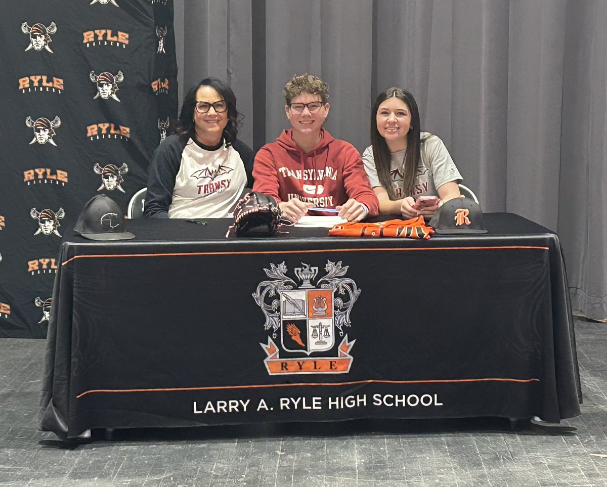 Ryle Baseball tweet media