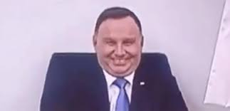 rafalhubert's tweet image. I niech ktoś teraz powie, że pan @realDonaldTrump źle mnie potraktował w Waszyngtonie -@AndrzejDuda, wciąż @prezydentpl