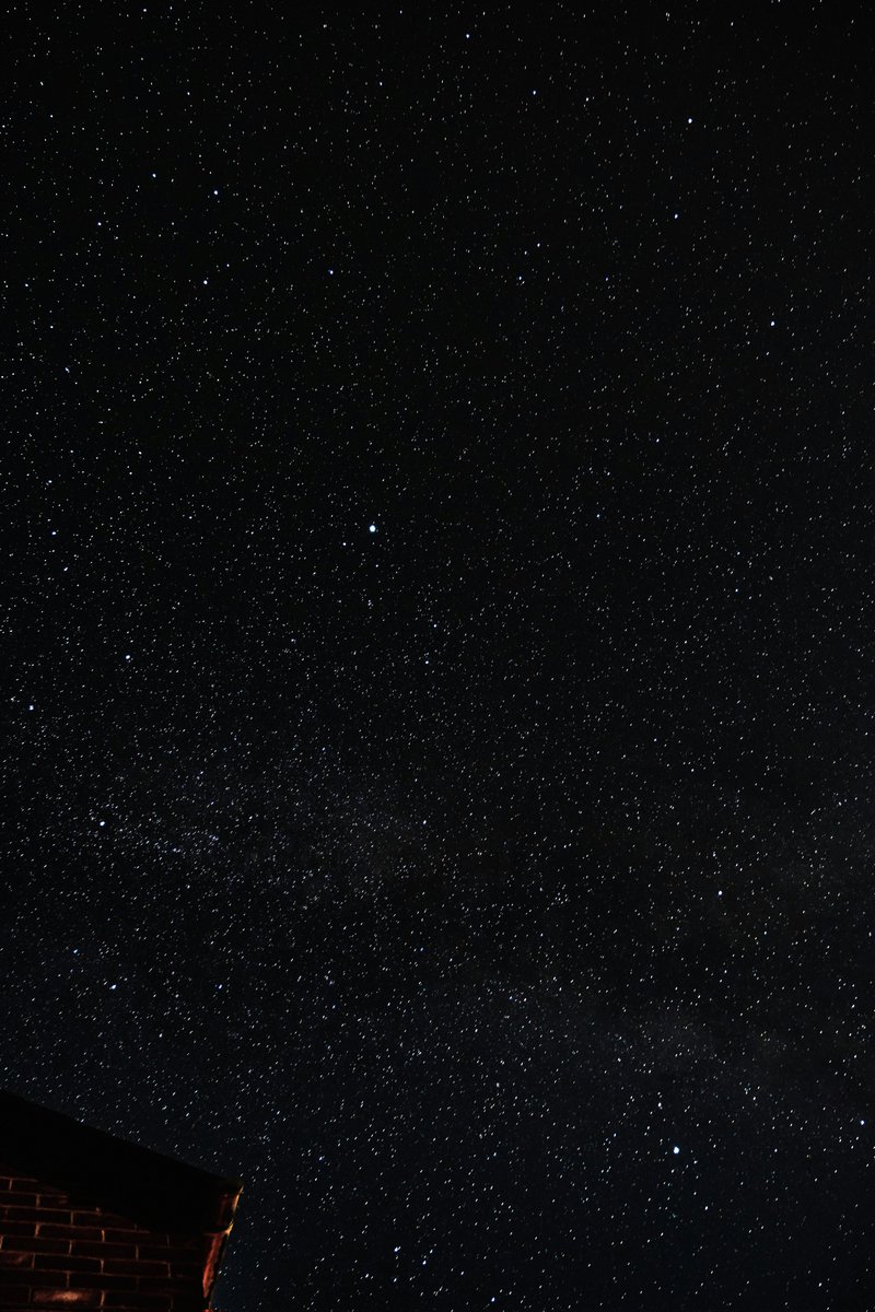 Space 8K tweet media