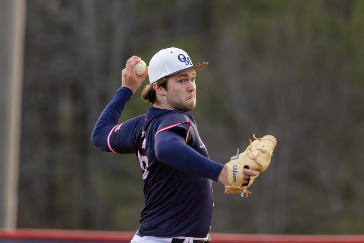 Zach Fitzgerald stepped up as the hero on senior night, shutting down the Pell City offense and earning a walk-off home run as Oak Mountain honored its seniors with a win.

Story: shelbycountyreporter.com/2025/02/28/zac…